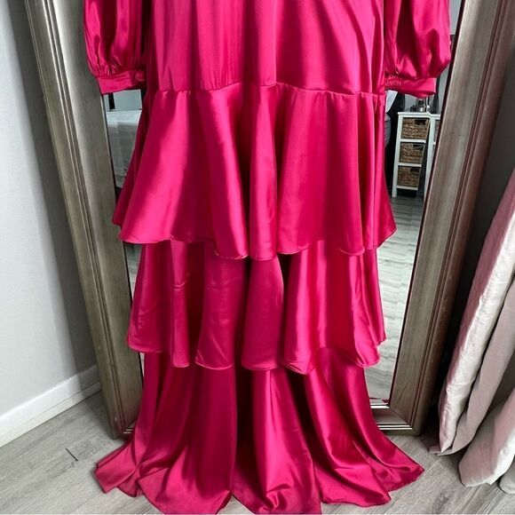 ORIANAâRIVERAâMaxi DressâInâAsymmetricâRuffledâSilk-satinâFuchsiaâColorâSizeâM. - Picture 4 of 12